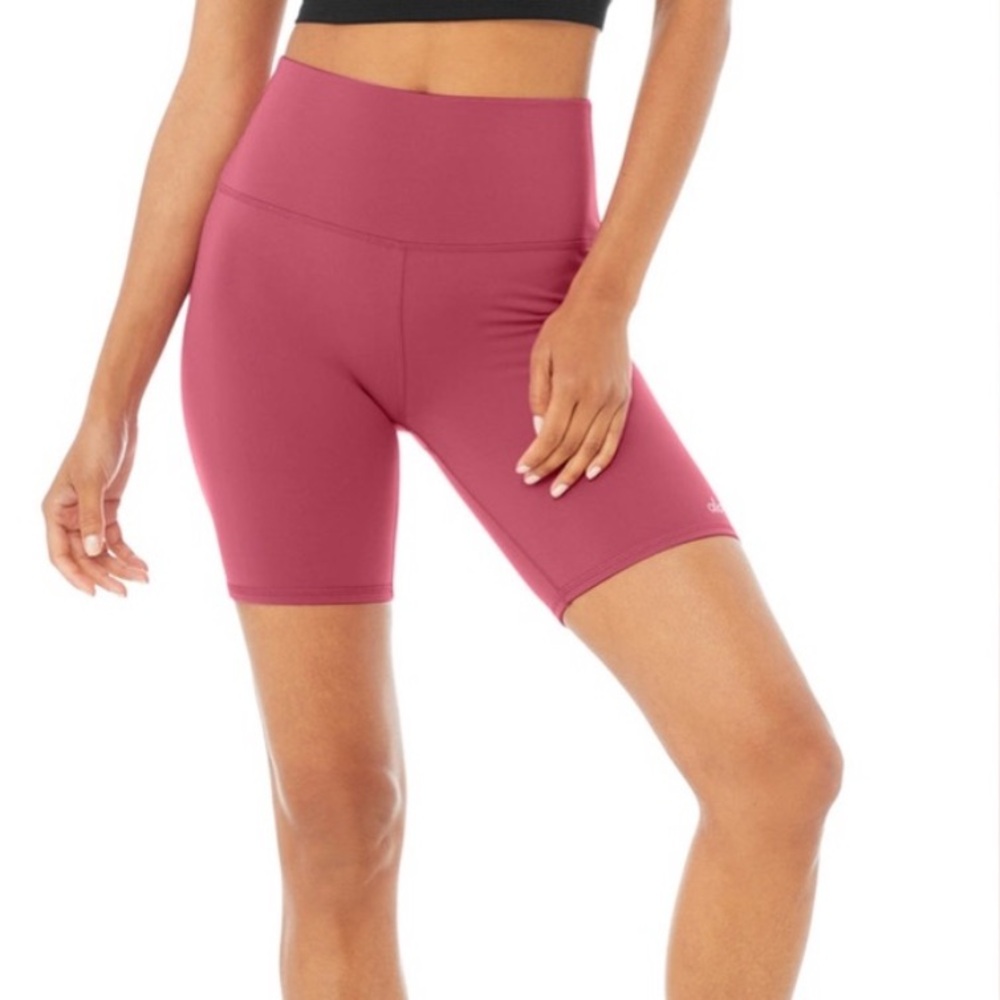 ALO High Waisted Biker Shorts Raspberry Sorbet Small